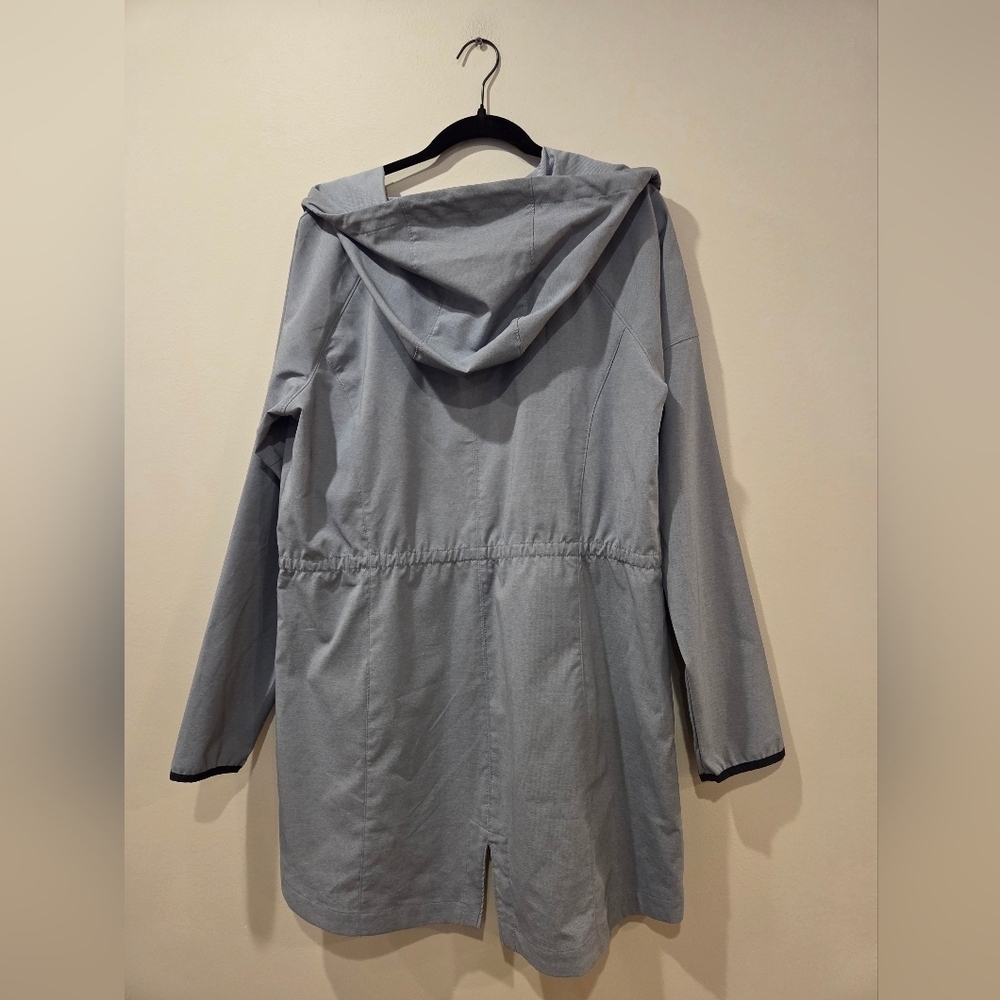 Columbia Women's Gray Softshell Hooded Jacket - Picture 4 of 5